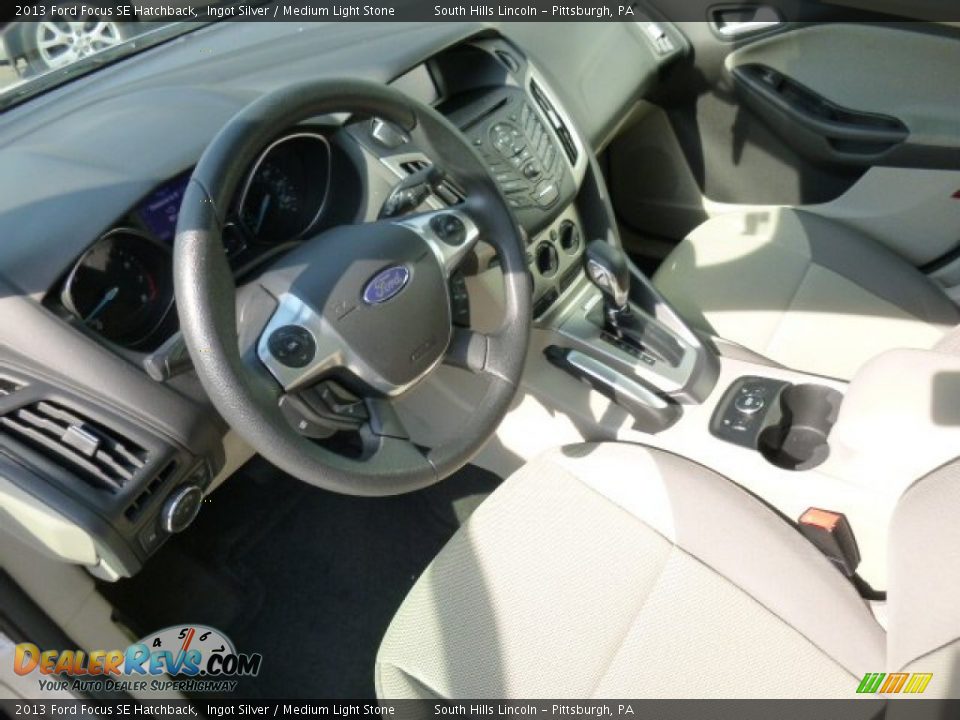 2013 Ford Focus SE Hatchback Ingot Silver / Medium Light Stone Photo #20