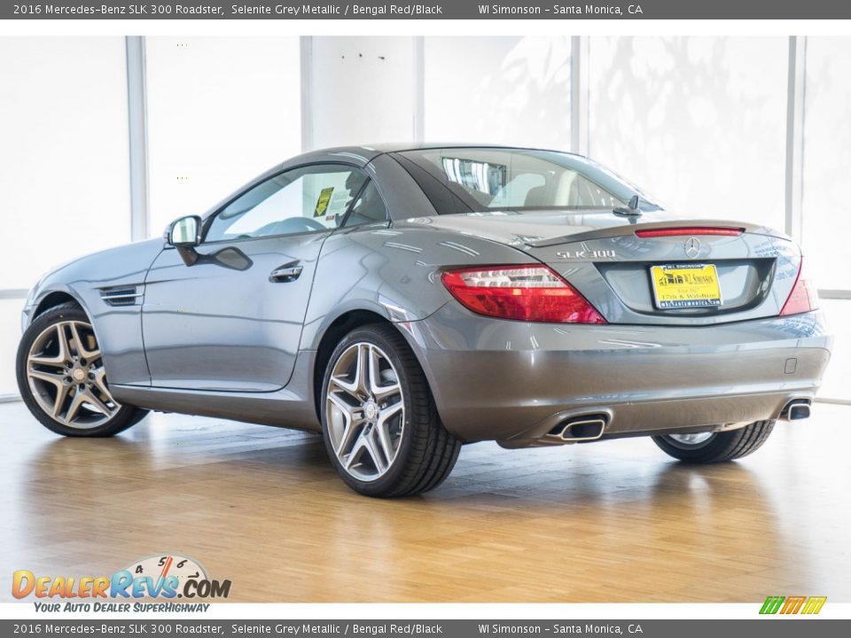 2016 Mercedes-Benz SLK 300 Roadster Selenite Grey Metallic / Bengal Red/Black Photo #3
