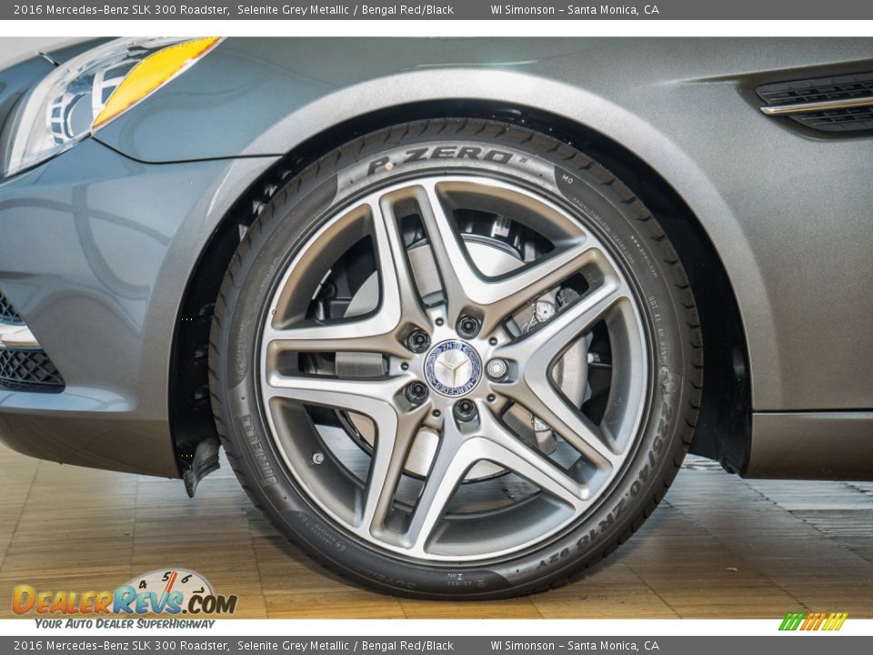 2016 Mercedes-Benz SLK 300 Roadster Wheel Photo #10