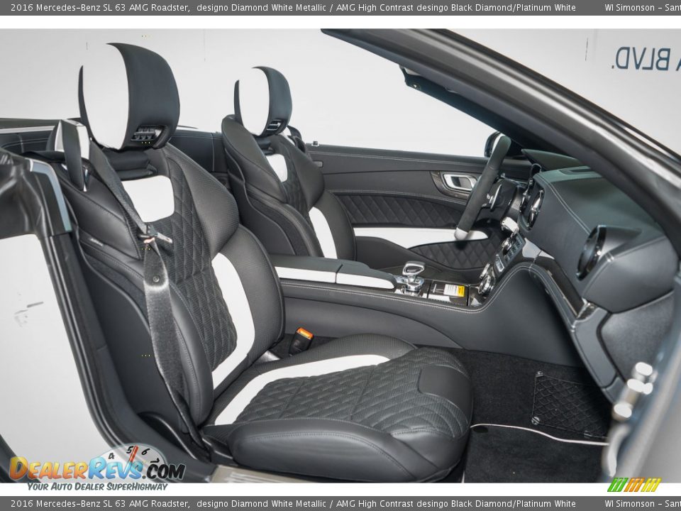 AMG High Contrast desingo Black Diamond/Platinum White Interior - 2016 Mercedes-Benz SL 63 AMG Roadster Photo #2