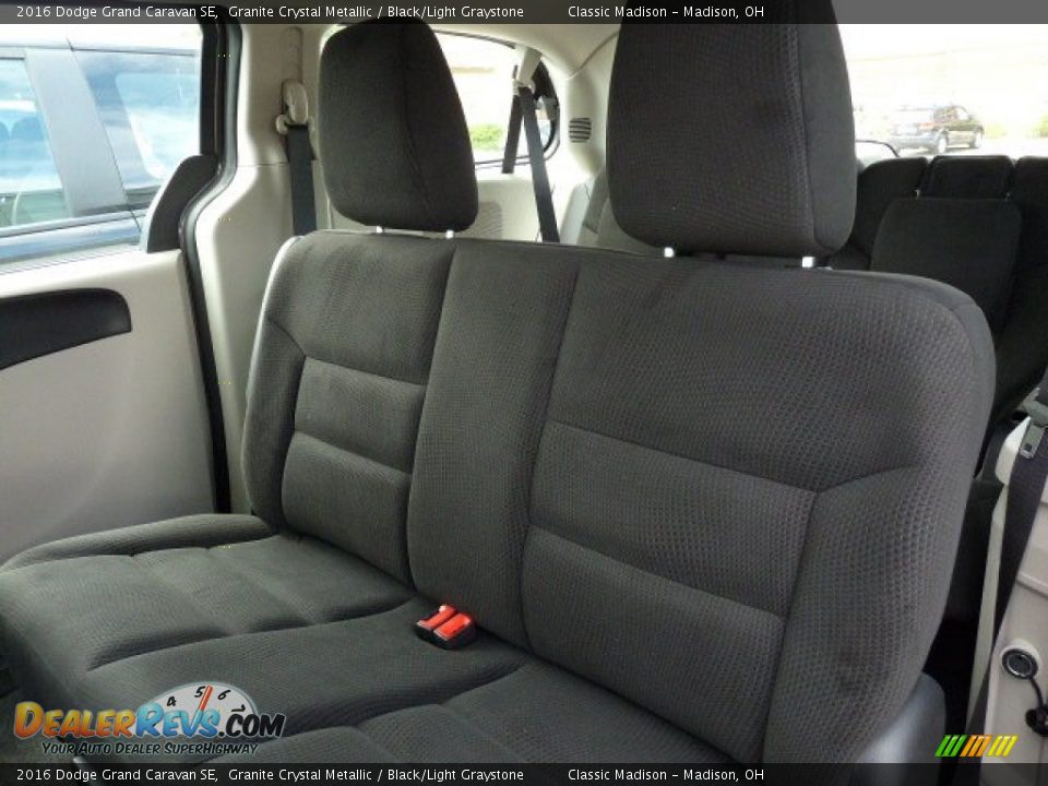 Rear Seat of 2016 Dodge Grand Caravan SE Photo #6