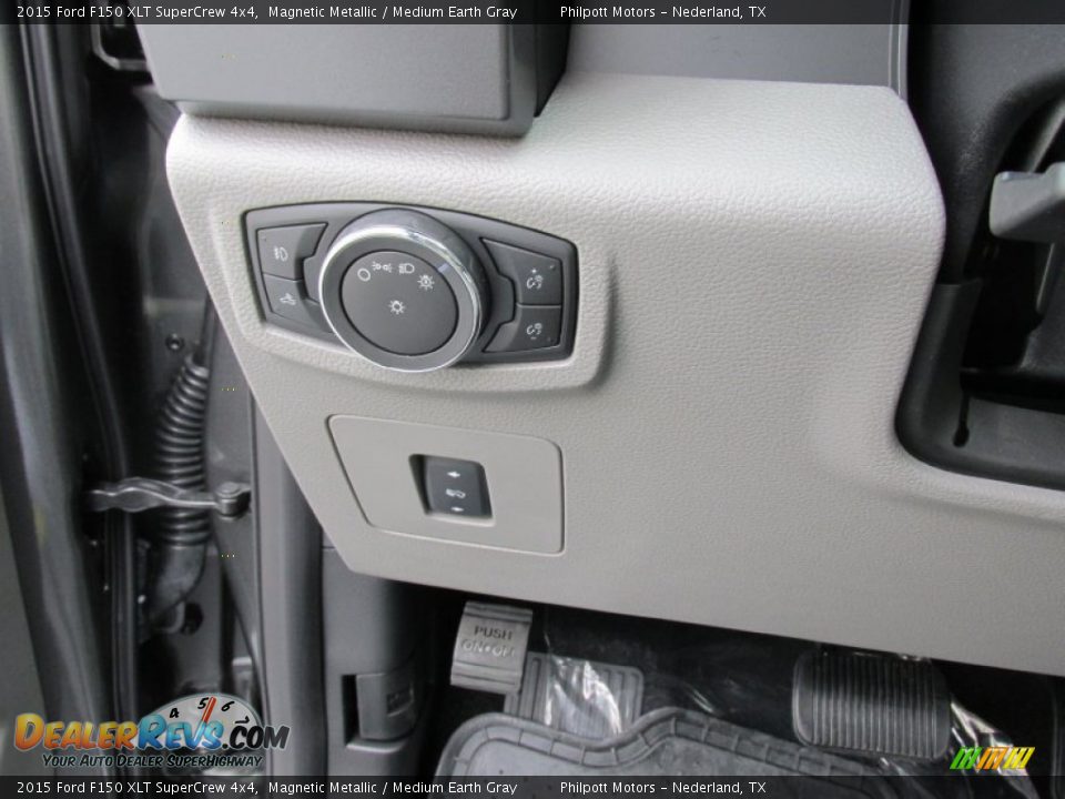 2015 Ford F150 XLT SuperCrew 4x4 Magnetic Metallic / Medium Earth Gray Photo #33