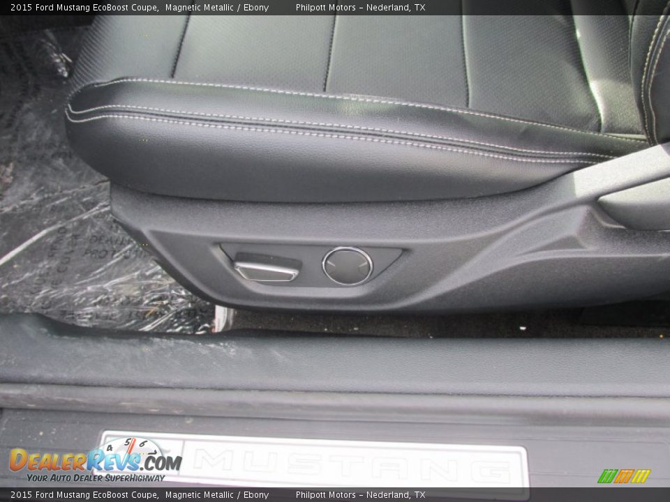 2015 Ford Mustang EcoBoost Coupe Magnetic Metallic / Ebony Photo #19