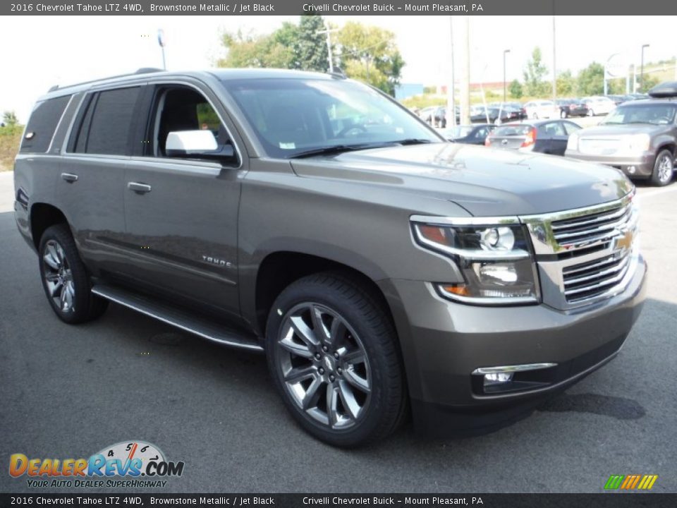 Front 3/4 View of 2016 Chevrolet Tahoe LTZ 4WD Photo #6