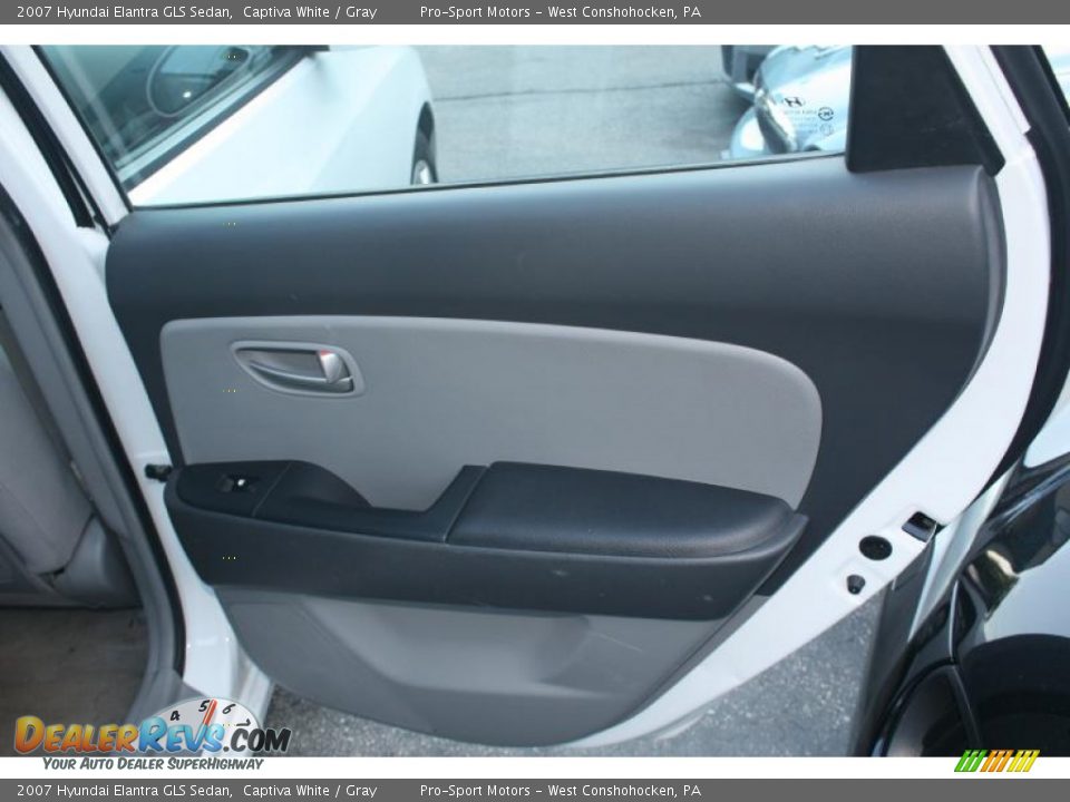 2007 Hyundai Elantra GLS Sedan Captiva White / Gray Photo #22