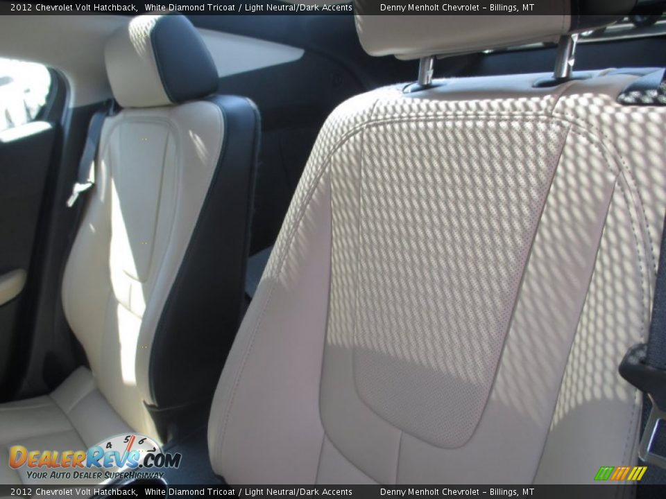 2012 Chevrolet Volt Hatchback White Diamond Tricoat / Light Neutral/Dark Accents Photo #9