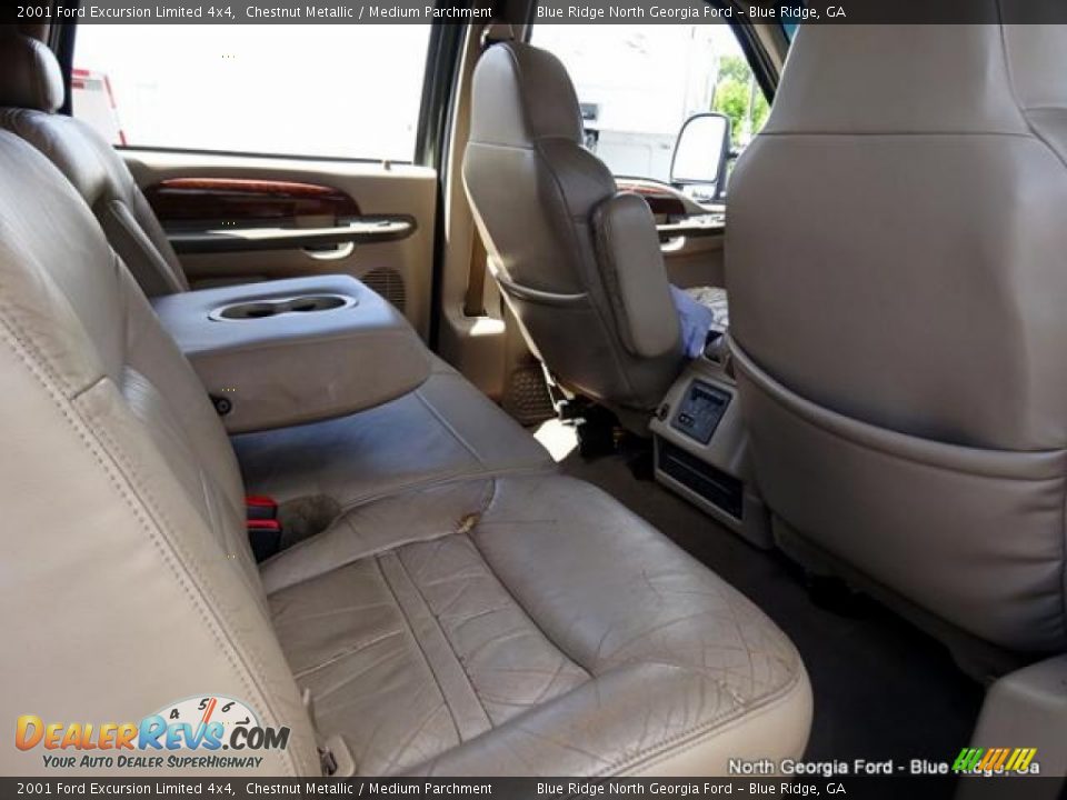 2001 Ford Excursion Limited 4x4 Chestnut Metallic / Medium Parchment Photo #30
