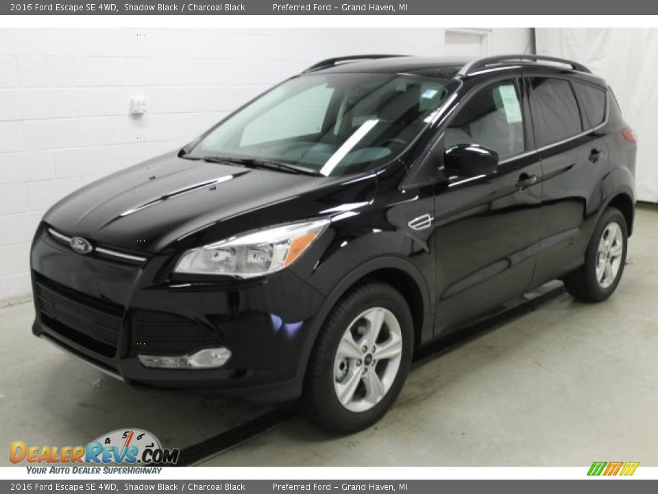 2016 Ford Escape SE 4WD Shadow Black / Charcoal Black Photo #3