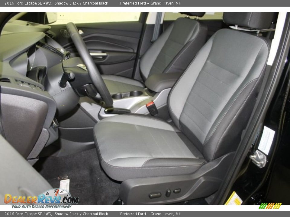 2016 Ford Escape SE 4WD Shadow Black / Charcoal Black Photo #7