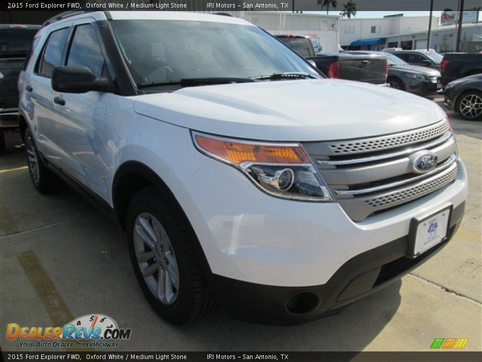 2015 Ford Explorer FWD Oxford White / Medium Light Stone Photo #3