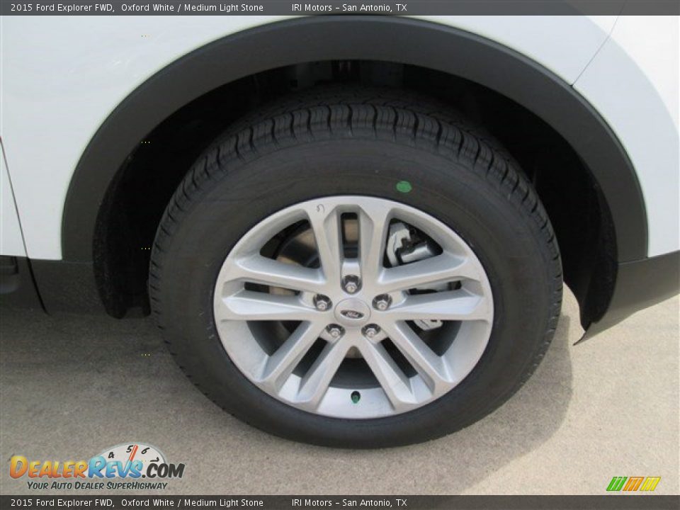 2015 Ford Explorer FWD Oxford White / Medium Light Stone Photo #4