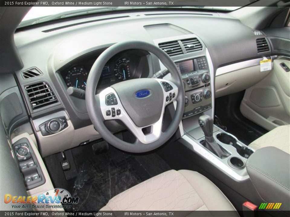 2015 Ford Explorer FWD Oxford White / Medium Light Stone Photo #25