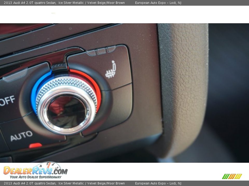 2013 Audi A4 2.0T quattro Sedan Ice Silver Metallic / Velvet Beige/Moor Brown Photo #26
