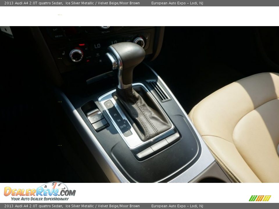 2013 Audi A4 2.0T quattro Sedan Ice Silver Metallic / Velvet Beige/Moor Brown Photo #27