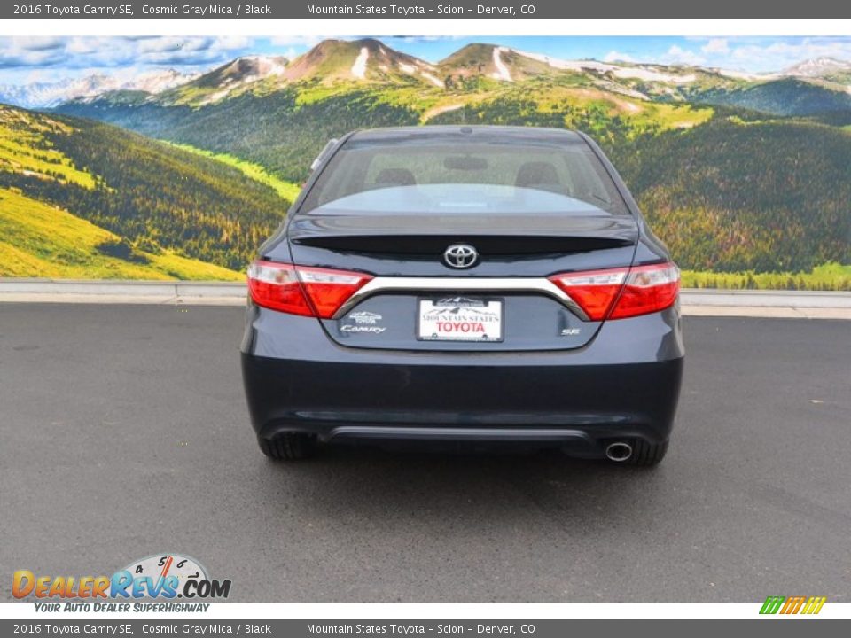 2016 Toyota Camry SE Cosmic Gray Mica / Black Photo #4