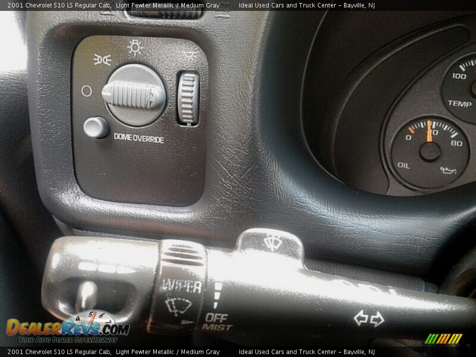 2001 Chevrolet S10 LS Regular Cab Light Pewter Metallic / Medium Gray Photo #18