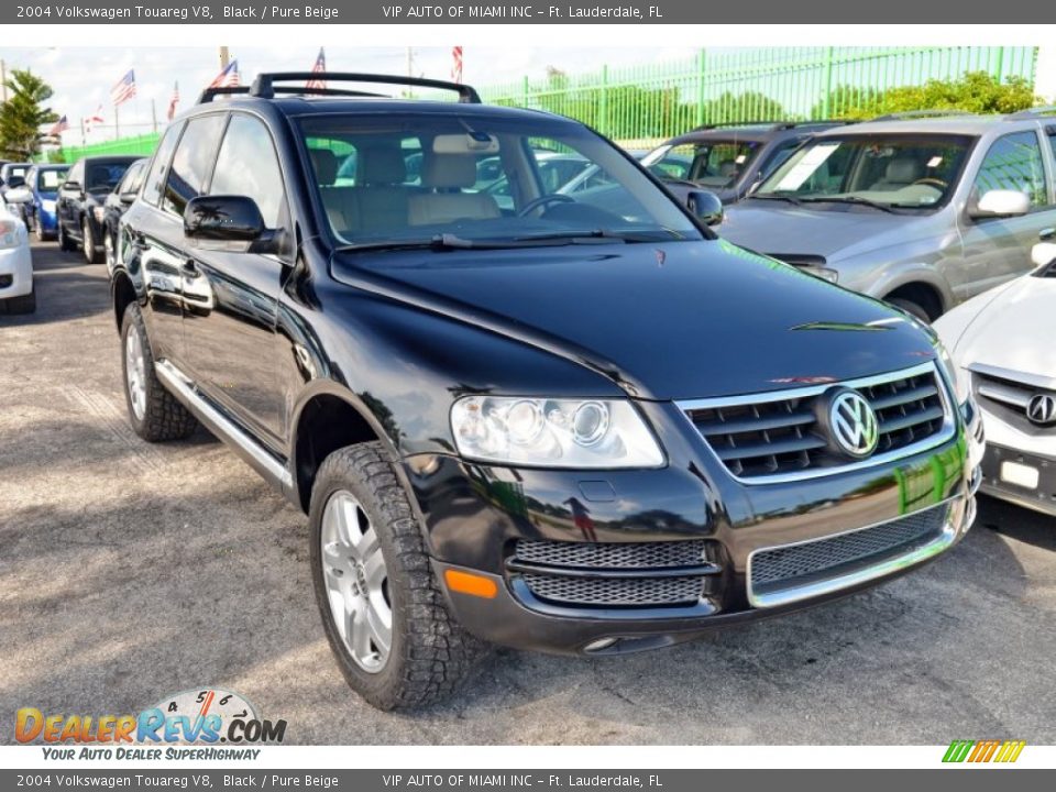 2004 Volkswagen Touareg V8 Black / Pure Beige Photo #3