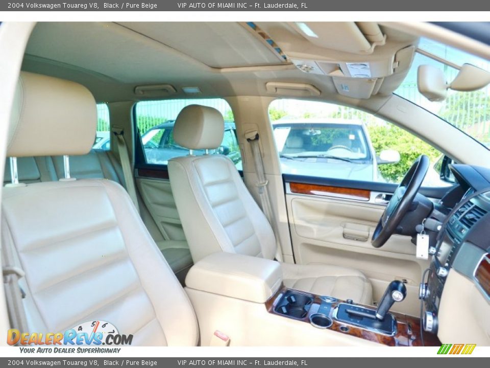 2004 Volkswagen Touareg V8 Black / Pure Beige Photo #21