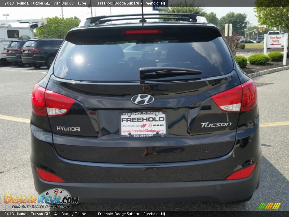 2013 Hyundai Tucson GLS Ash Black / Taupe Photo #4