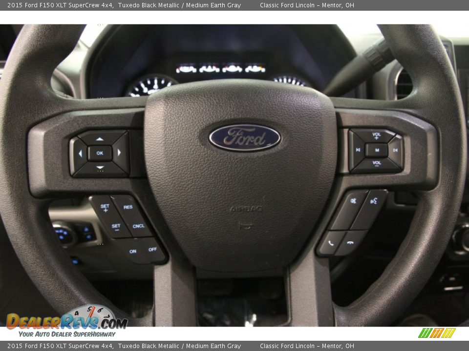2015 Ford F150 XLT SuperCrew 4x4 Tuxedo Black Metallic / Medium Earth Gray Photo #5