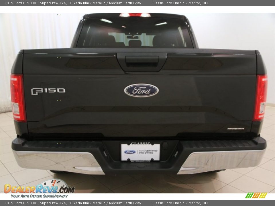 2015 Ford F150 XLT SuperCrew 4x4 Tuxedo Black Metallic / Medium Earth Gray Photo #12