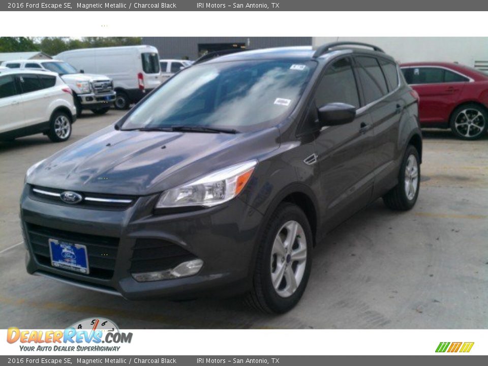 2016 Ford Escape SE Magnetic Metallic / Charcoal Black Photo #9