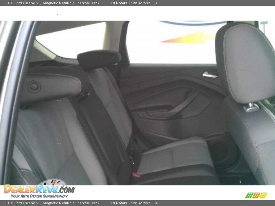 2016 Ford Escape SE Magnetic Metallic / Charcoal Black Photo #20