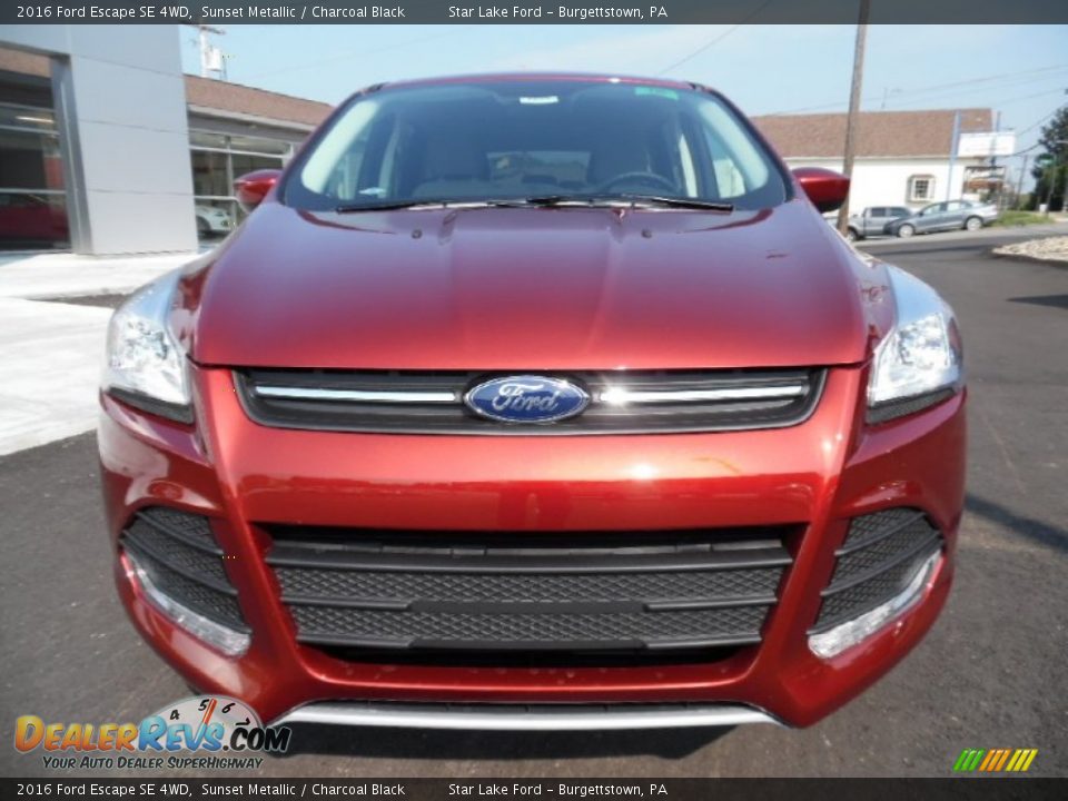 2016 Ford Escape SE 4WD Sunset Metallic / Charcoal Black Photo #2