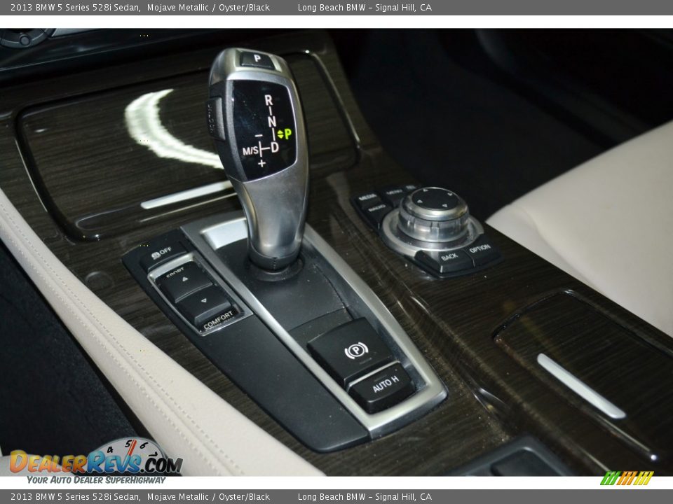 2013 BMW 5 Series 528i Sedan Mojave Metallic / Oyster/Black Photo #22