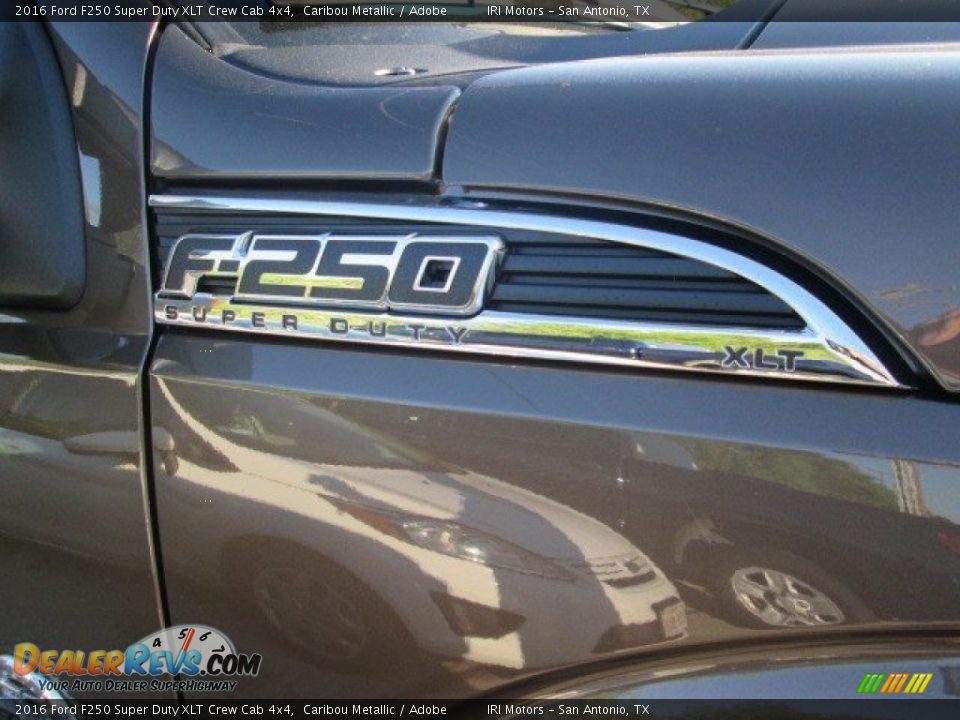 2016 Ford F250 Super Duty XLT Crew Cab 4x4 Caribou Metallic / Adobe Photo #35