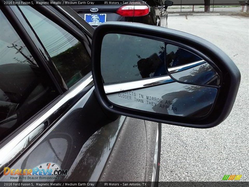 2016 Ford Fusion S Magnetic Metallic / Medium Earth Gray Photo #11