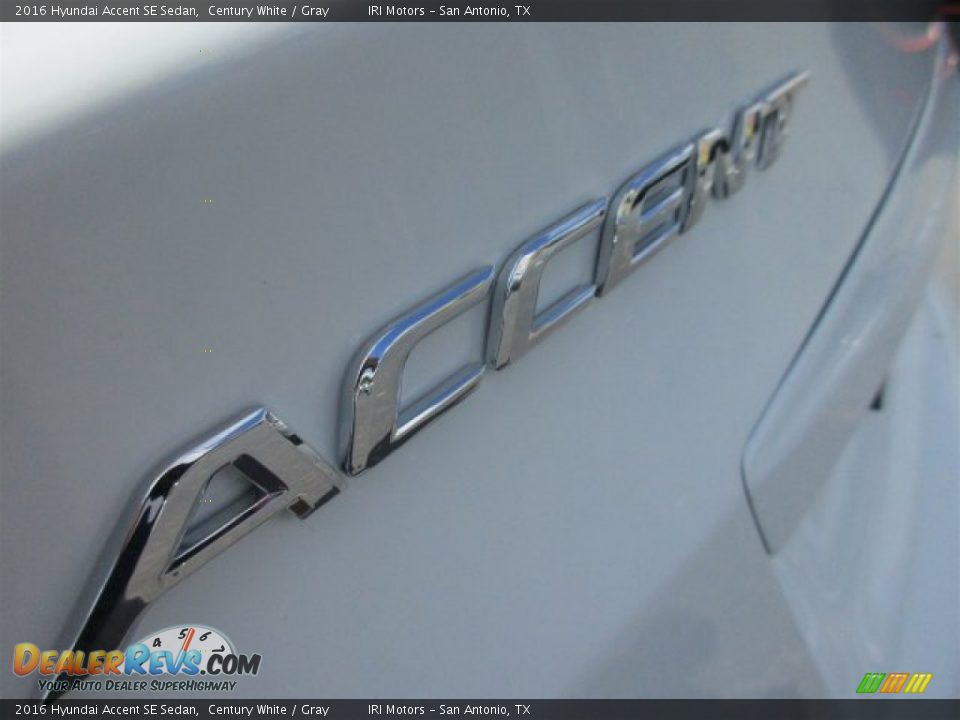 2016 Hyundai Accent SE Sedan Century White / Gray Photo #6