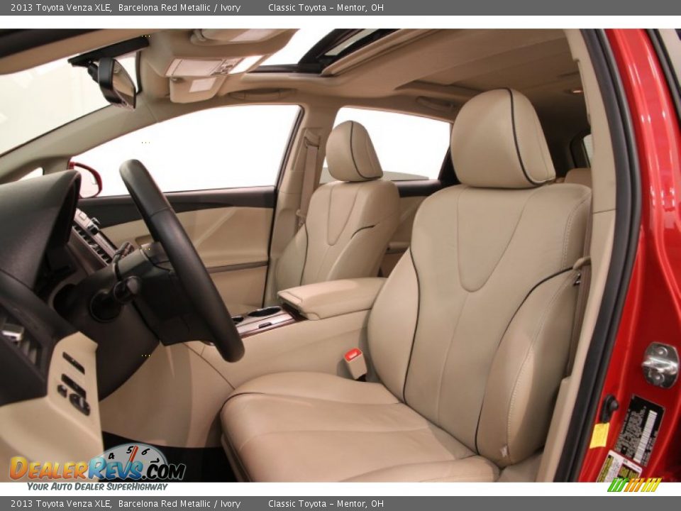 Ivory Interior - 2013 Toyota Venza XLE Photo #5
