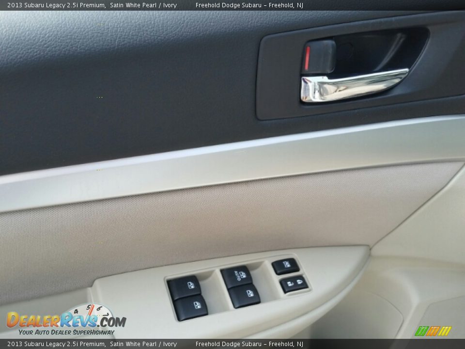 2013 Subaru Legacy 2.5i Premium Satin White Pearl / Ivory Photo #13