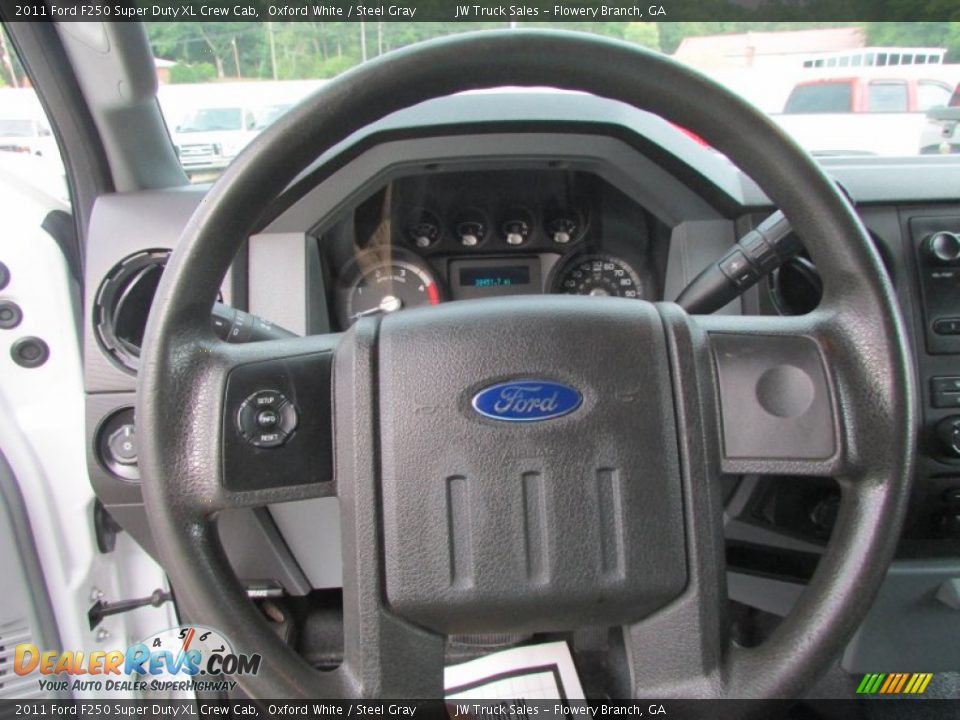 2011 Ford F250 Super Duty XL Crew Cab Oxford White / Steel Gray Photo #26