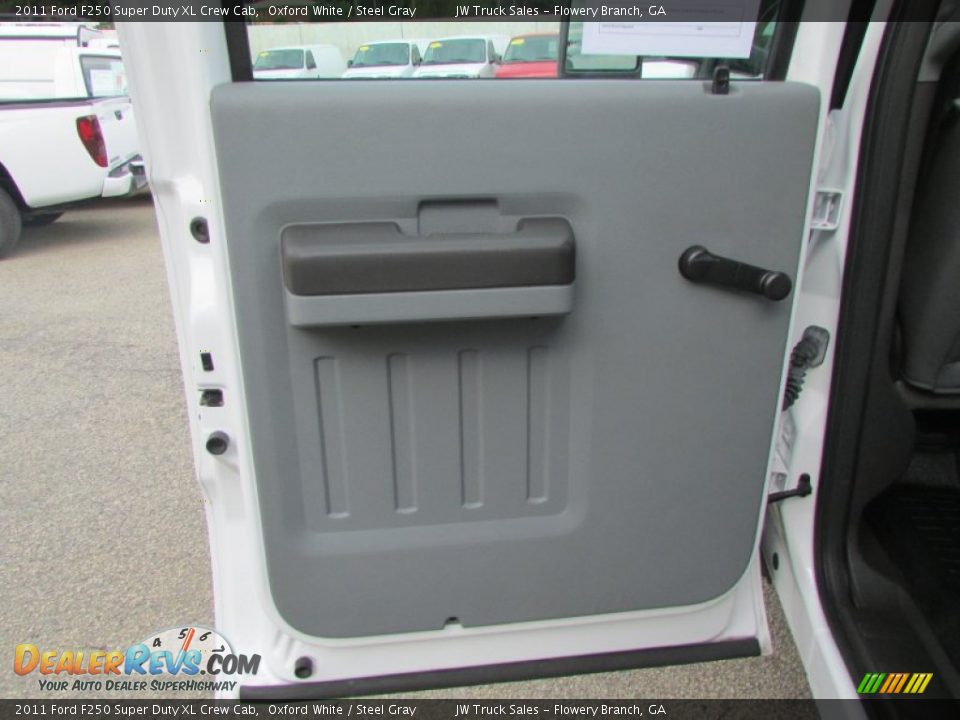 2011 Ford F250 Super Duty XL Crew Cab Oxford White / Steel Gray Photo #35