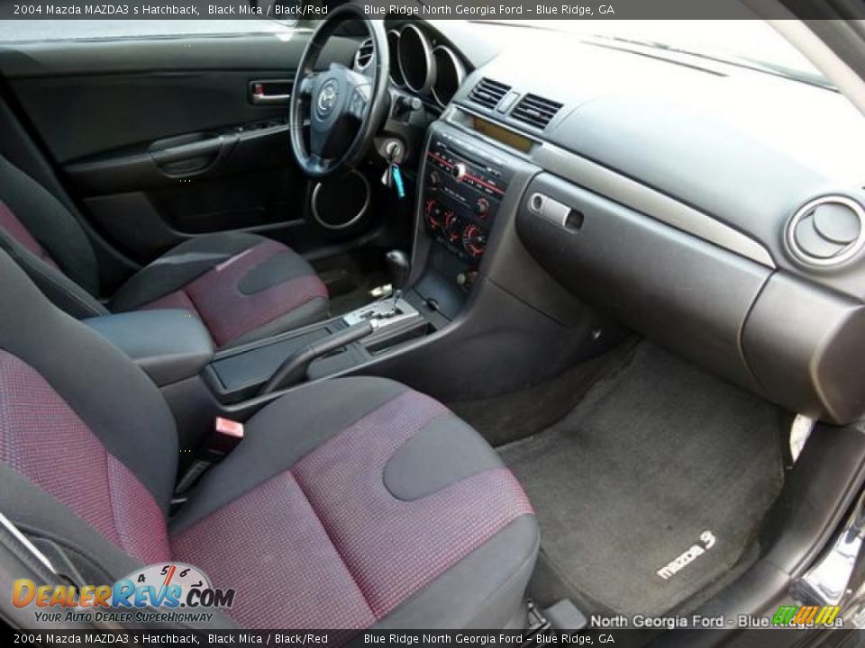 2004 Mazda MAZDA3 s Hatchback Black Mica / Black/Red Photo #10