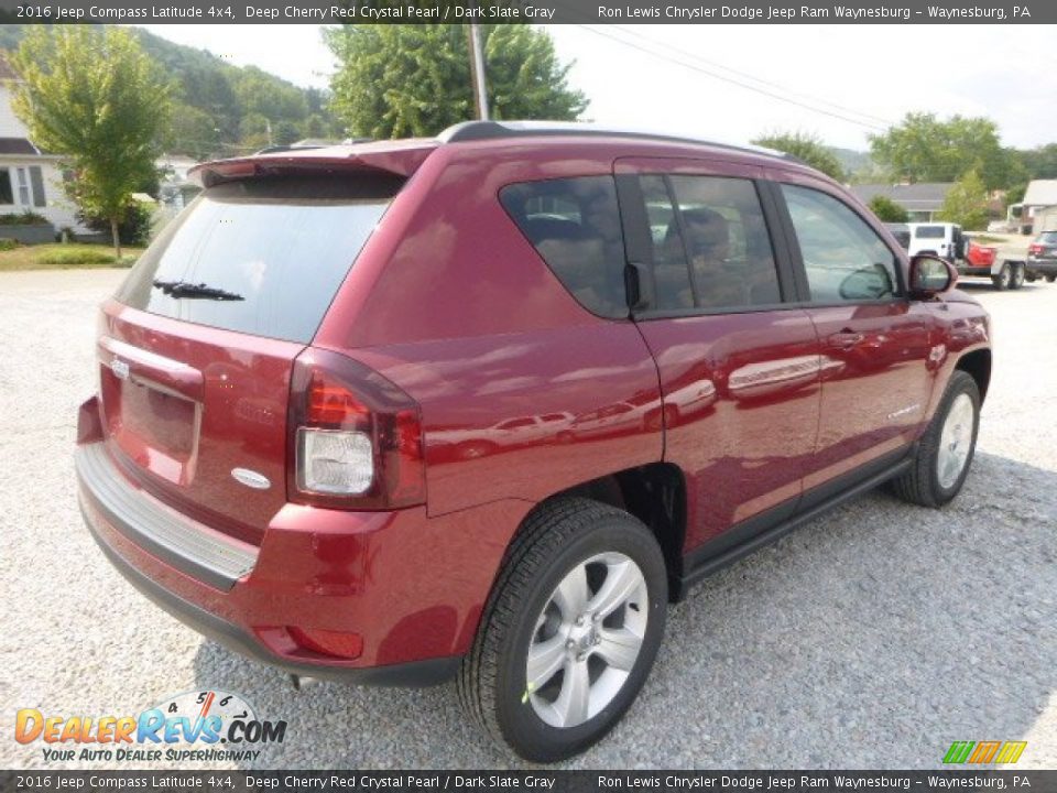 2016 Jeep Compass Latitude 4x4 Deep Cherry Red Crystal Pearl / Dark Slate Gray Photo #8