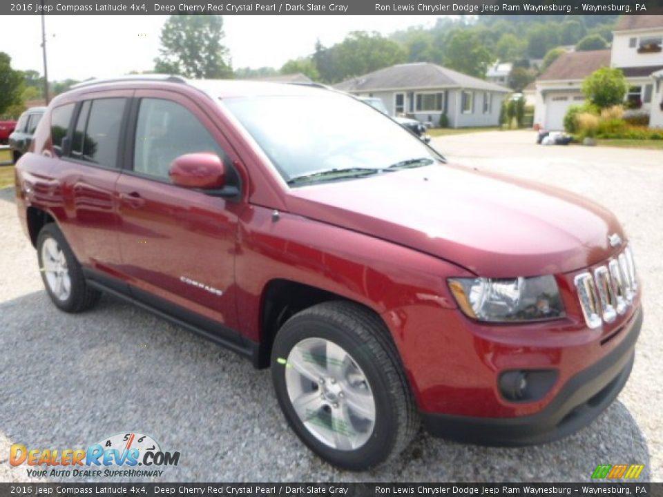 2016 Jeep Compass Latitude 4x4 Deep Cherry Red Crystal Pearl / Dark Slate Gray Photo #12