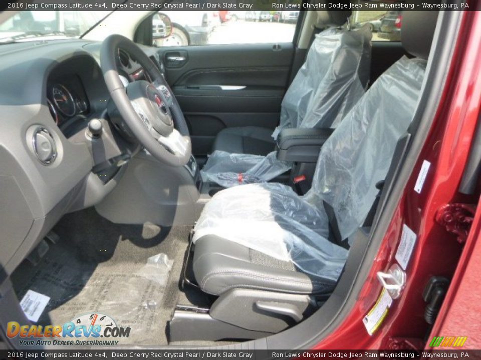 2016 Jeep Compass Latitude 4x4 Deep Cherry Red Crystal Pearl / Dark Slate Gray Photo #14