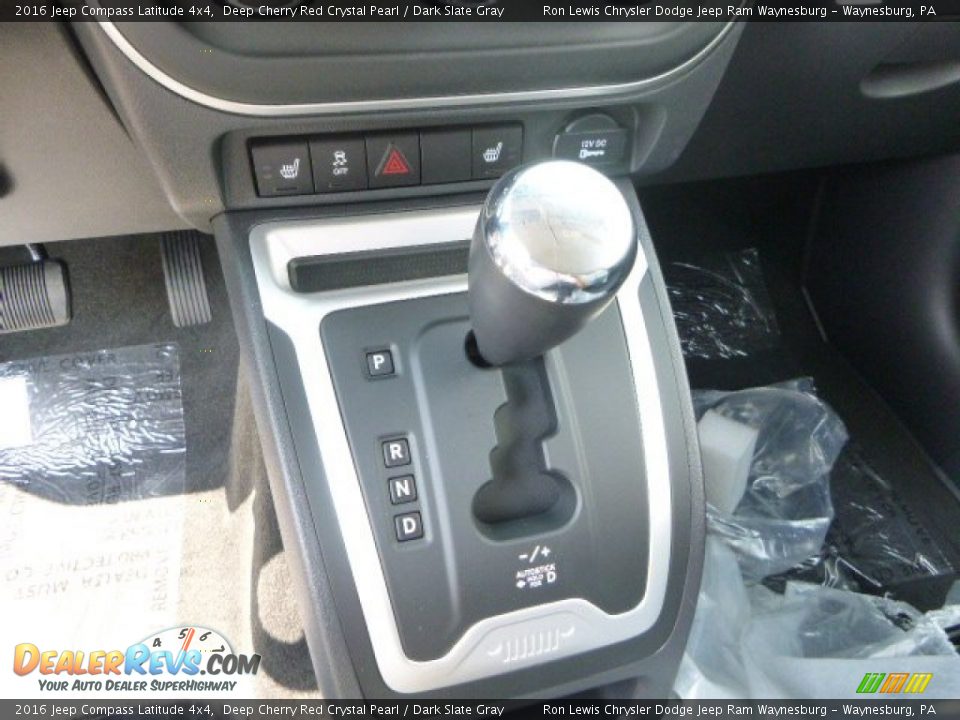 2016 Jeep Compass Latitude 4x4 Deep Cherry Red Crystal Pearl / Dark Slate Gray Photo #18
