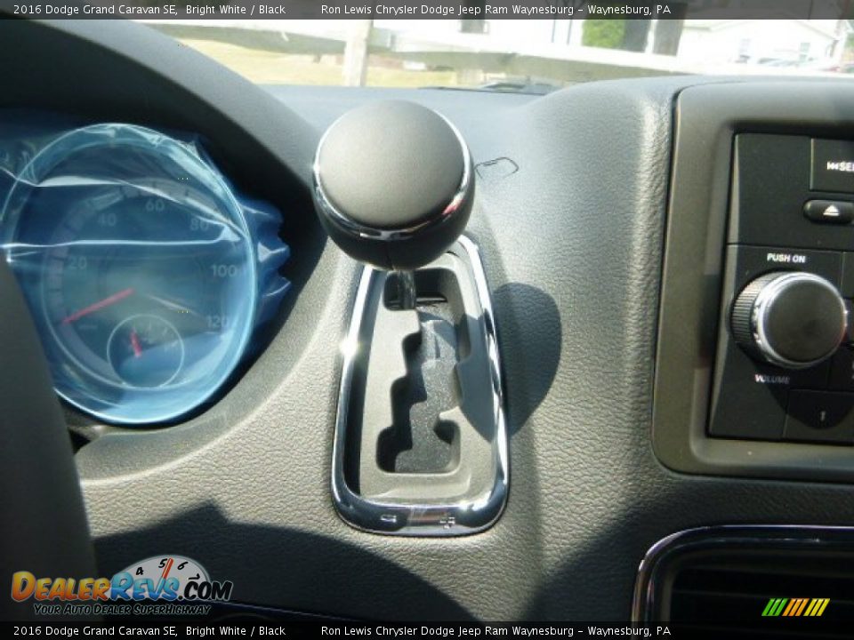 2016 Dodge Grand Caravan SE Shifter Photo #18