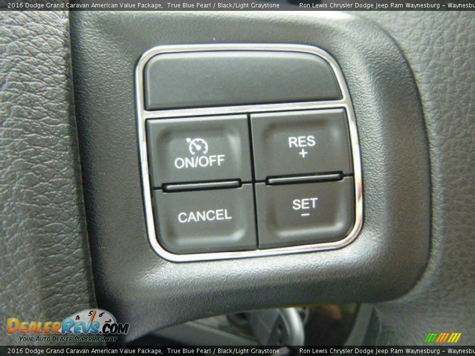 Controls of 2016 Dodge Grand Caravan American Value Package Photo #16