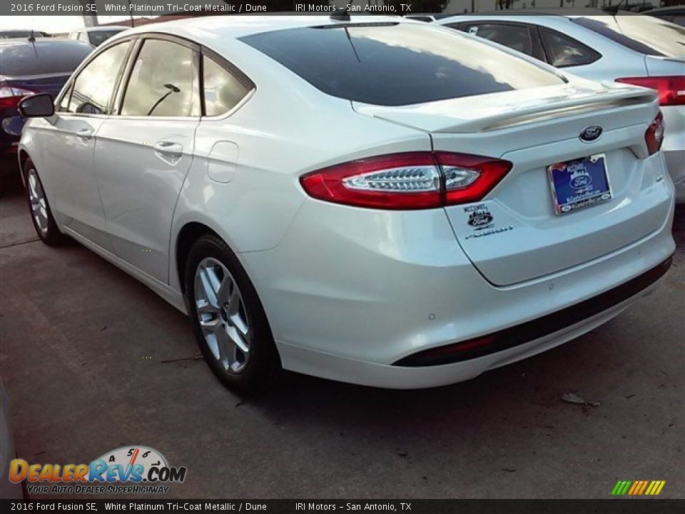 2016 Ford Fusion SE White Platinum Tri-Coat Metallic / Dune Photo #7