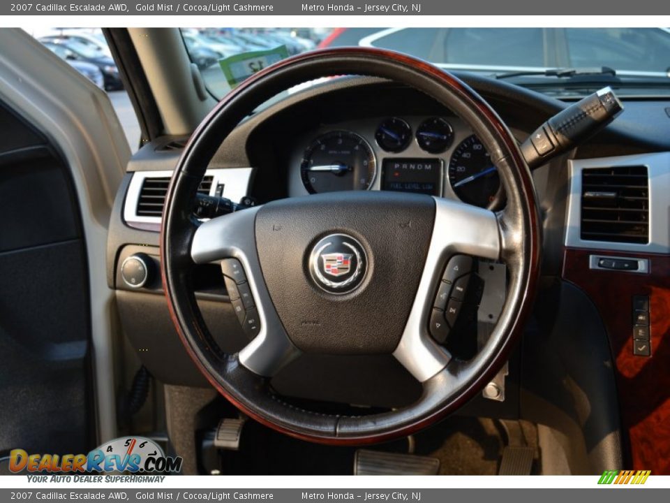 2007 Cadillac Escalade AWD Gold Mist / Cocoa/Light Cashmere Photo #16