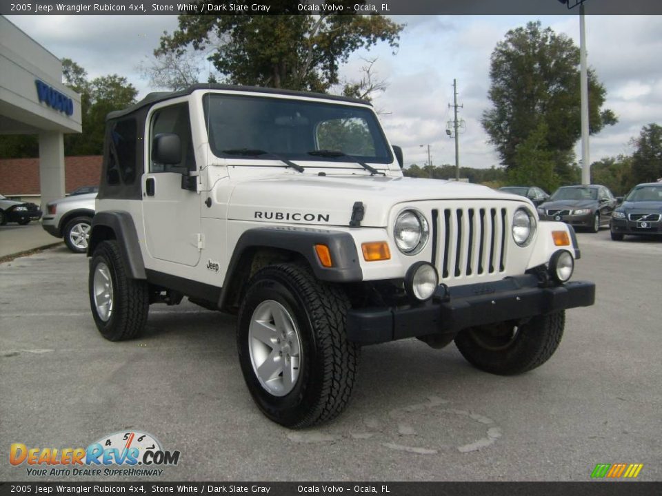 2005 Jeep Wrangler Rubicon 4x4 Stone White / Dark Slate Gray Photo #4