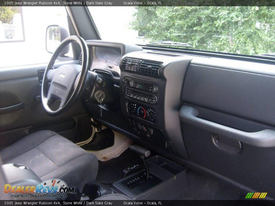 2005 Jeep Wrangler Rubicon 4x4 Stone White / Dark Slate Gray Photo #17