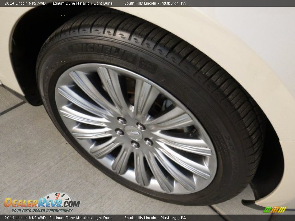 2014 Lincoln MKS AWD Platinum Dune Metallic / Light Dune Photo #9