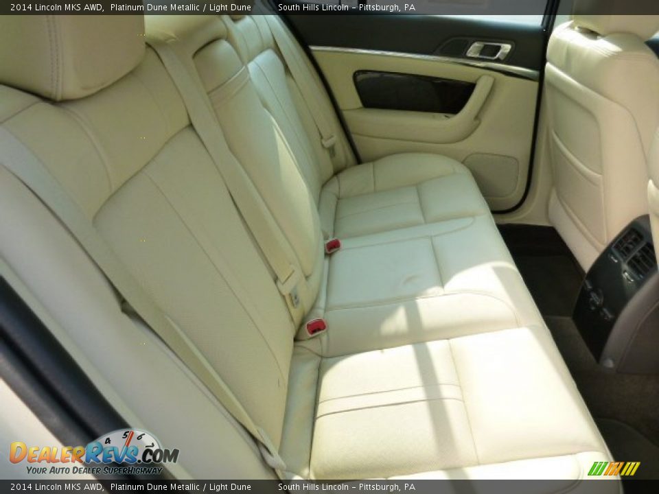 2014 Lincoln MKS AWD Platinum Dune Metallic / Light Dune Photo #13