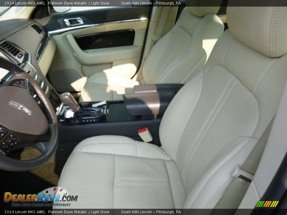 2014 Lincoln MKS AWD Platinum Dune Metallic / Light Dune Photo #15